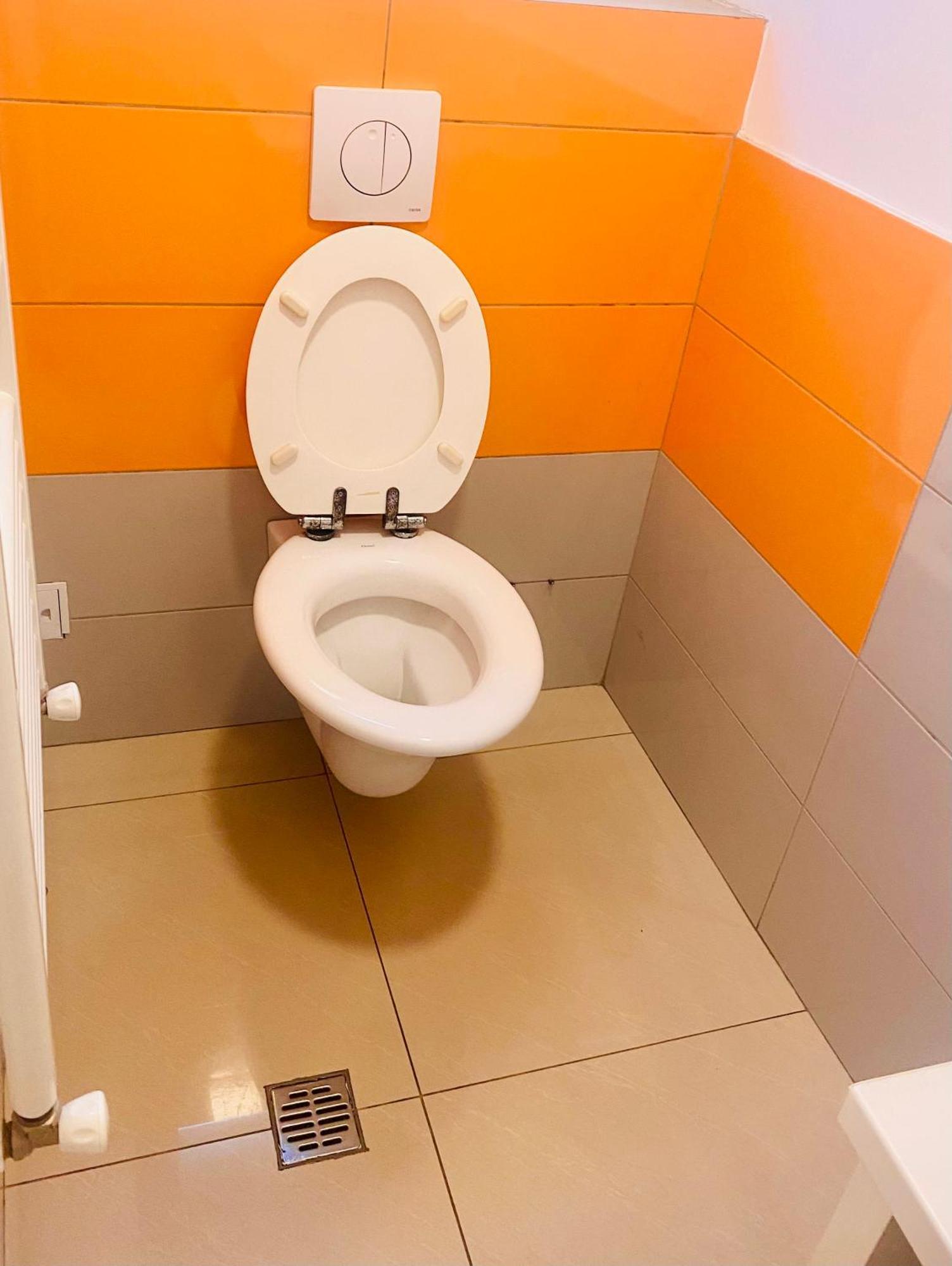 Cazan House Hostel Букурещ Екстериор снимка