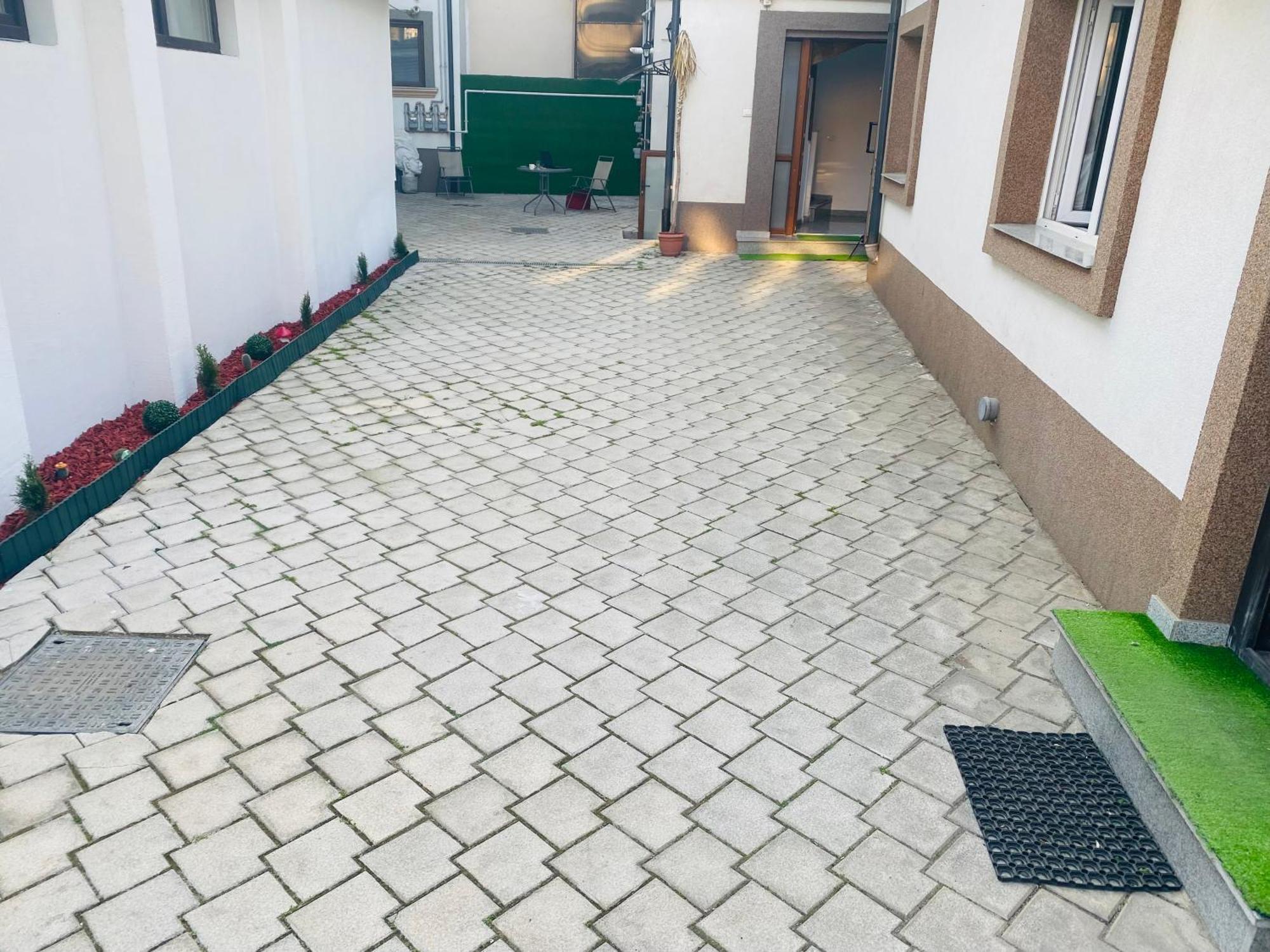 Cazan House Hostel Букурещ Екстериор снимка