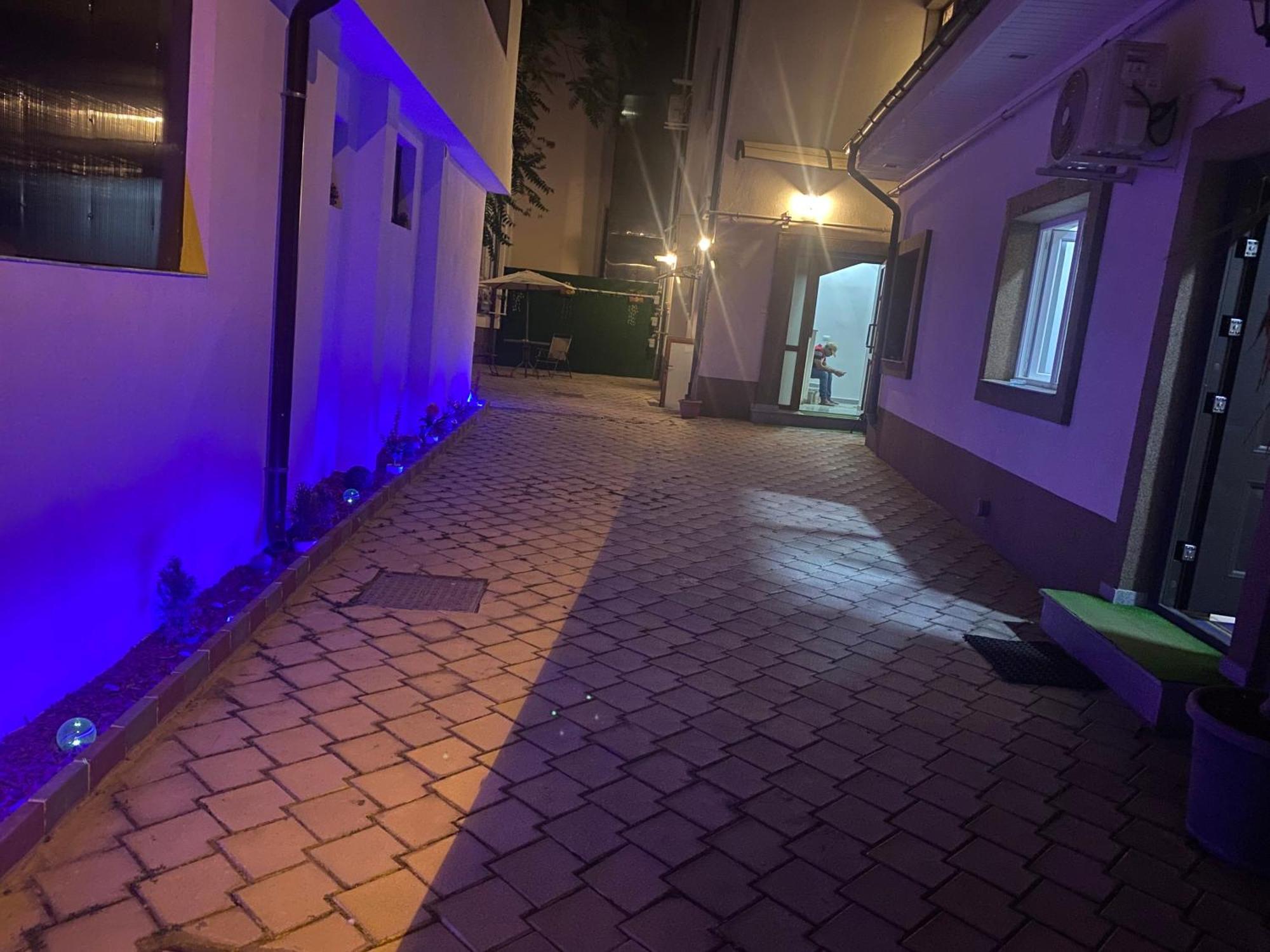 Cazan House Hostel Букурещ Екстериор снимка