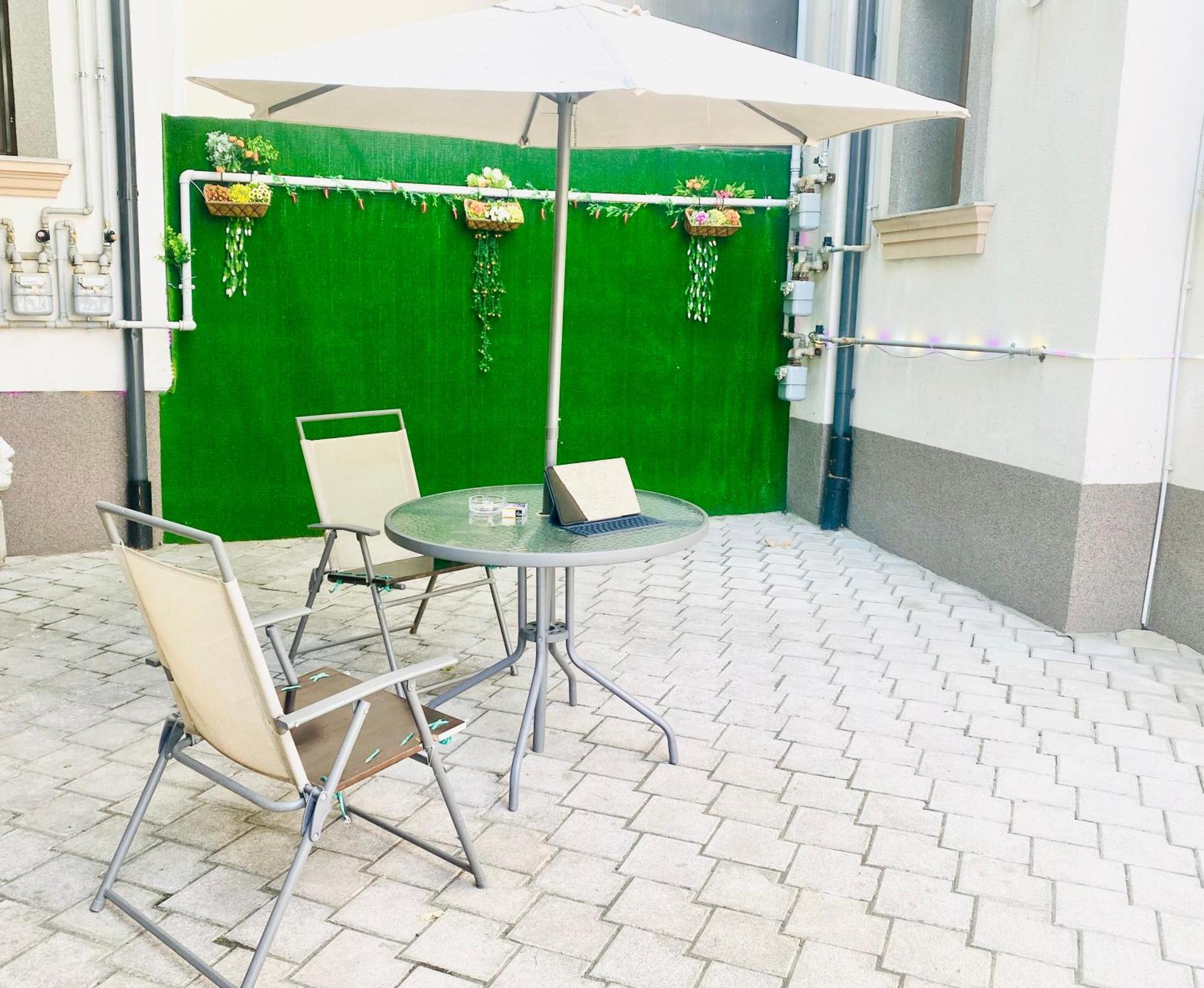 Cazan House Hostel Букурещ Екстериор снимка